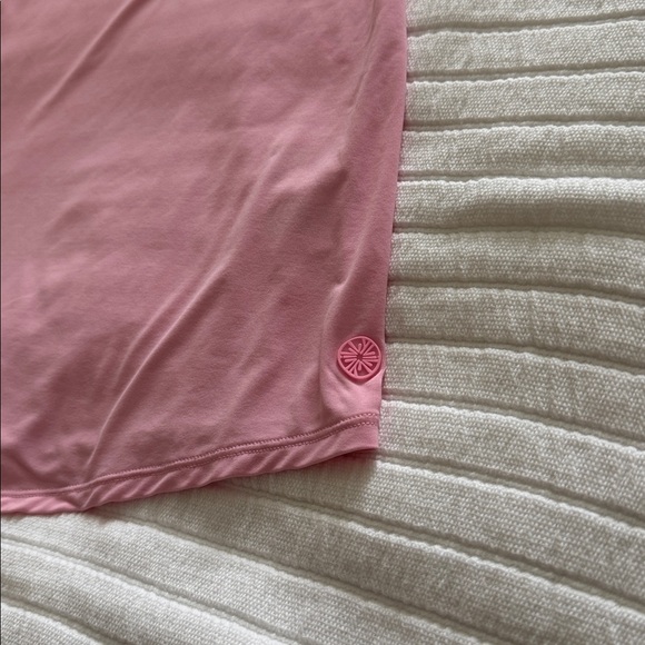 Lilly Pulitzer Luxletic Pink Top - Picture 5 of 9